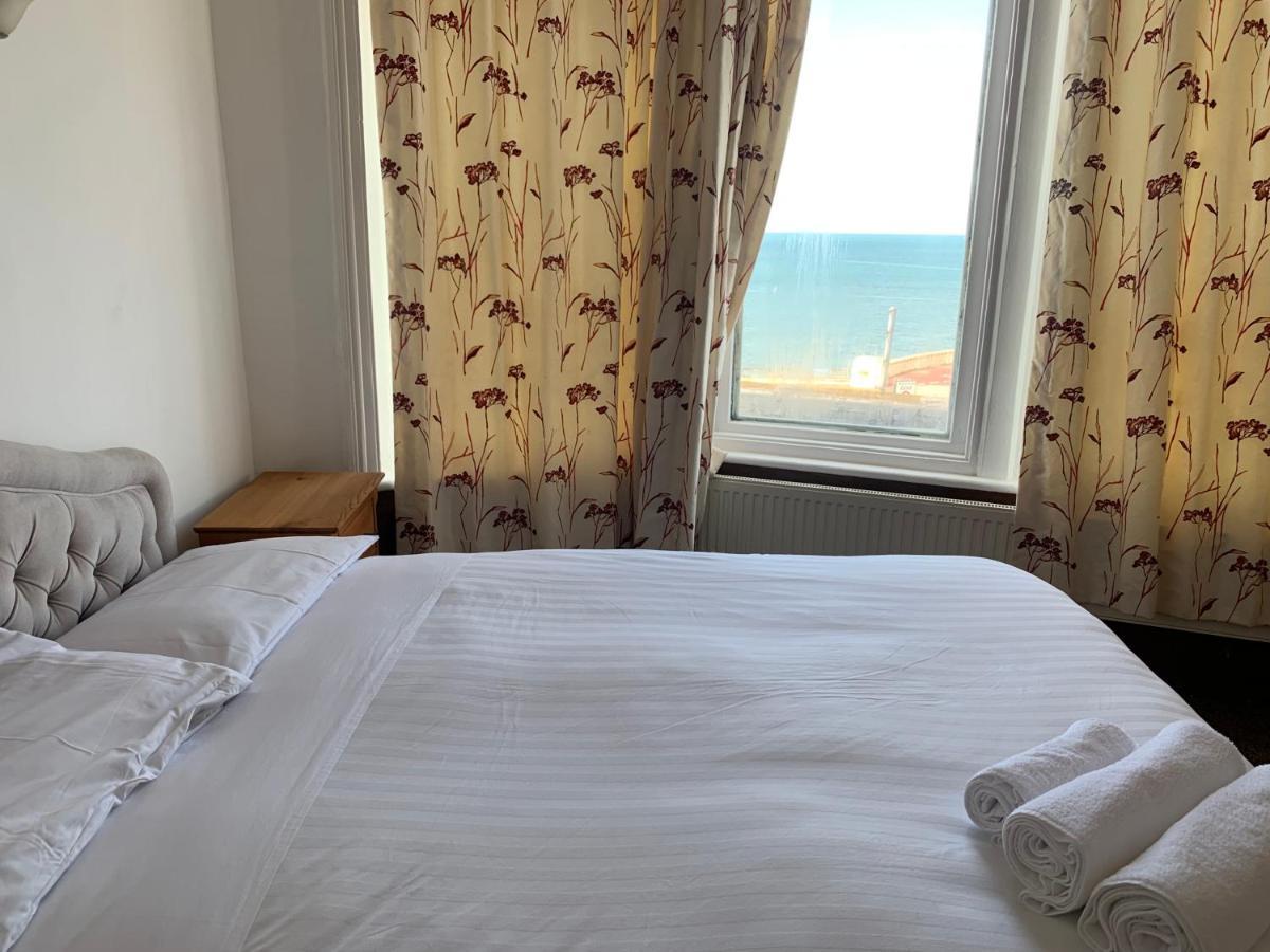 Jini Hotel — Photos 2