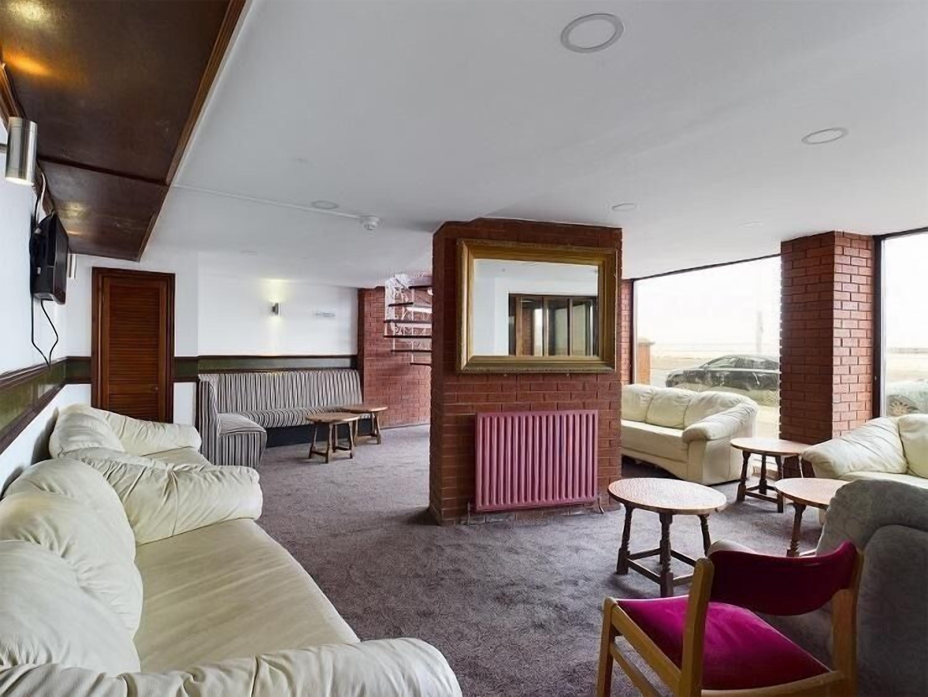 Jini Hotel — Photos 3